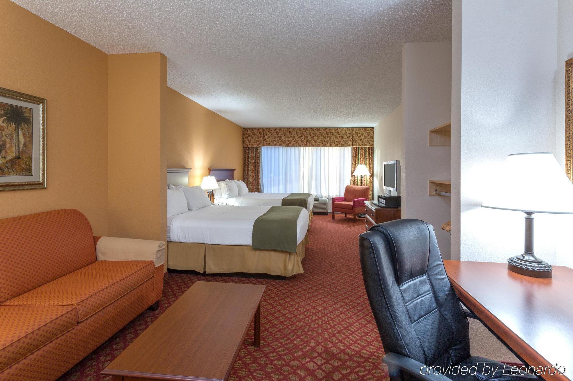 Holiday Inn Express Silver Springs - Ocala By Ihg Oda fotoğraf